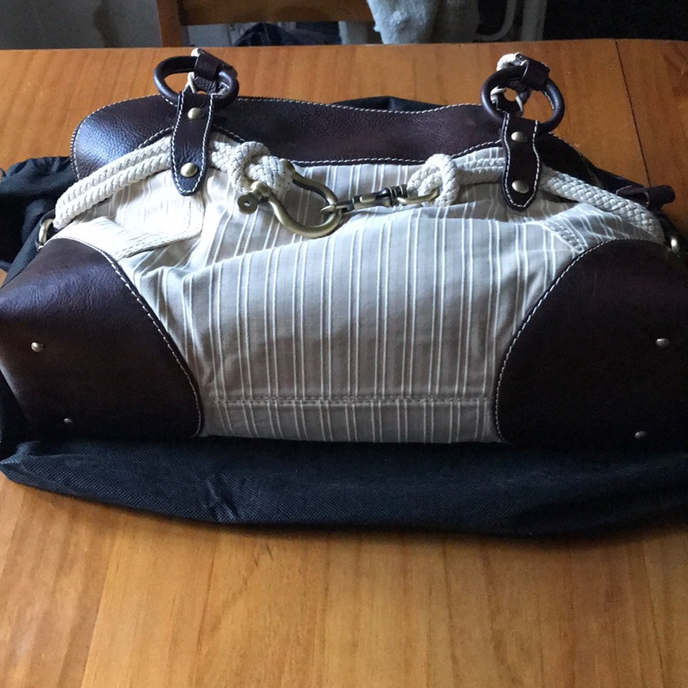 Ladies handbag